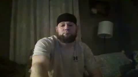 layinlow42 online show from January 20, 8:41 am