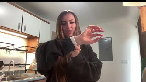 laylahlaylah1 online show from November 12, 5:48 pm