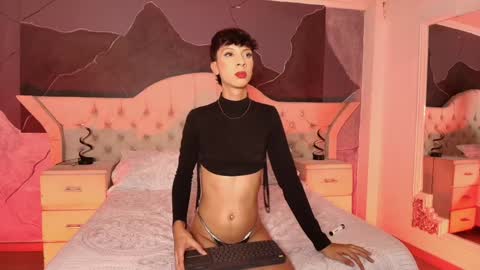 Layla Ryan online show from December 21, 8:50 am