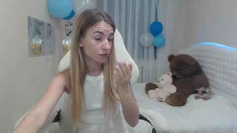 laymablast online show from September 25, 6:20 am