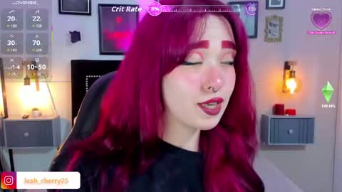Leah online show from July 22, 9:50 pm