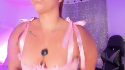 Leah  online show from March 18, 2:39 am