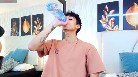 Lean online show from October 25, 8:53 pm