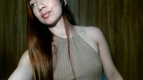 leanaalhub online show from July 4, 9:40 pm