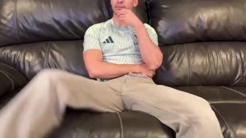 leanfindom8 online show from July 1, 3:37 am