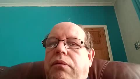 leatherpants68 online show from April 13, 8:29 am