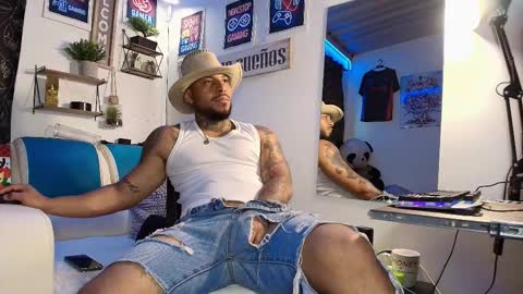 leenar_key online show from October 18, 3:05 pm