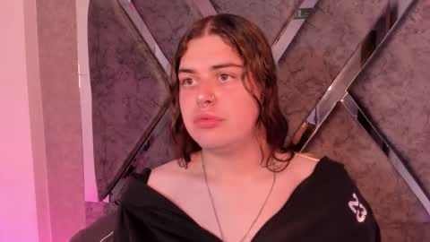 leenox online show from February 22, 12:58 am