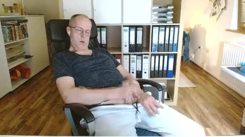 Dave online show from July 26, 9:34 pm