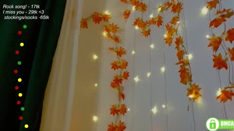 hey Im Leia and I love rock  online show from November 1, 7:46 pm