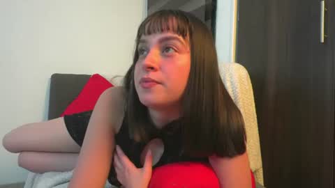 Leah online show from July 30, 11:27 pm