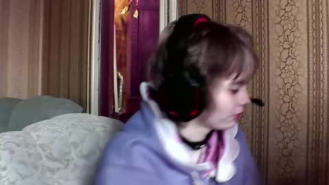 Viola online show from March 4, 9:50 am