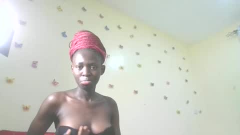 leila215185 online show from March 20, 3:28 pm