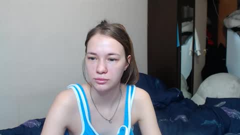 Snapshot of leila_bambi chatting on February 21, 10:37 pm leila_bambi online show from February 21, 10:37 pm