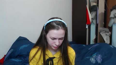 Snapshot of leila_bambi chatting on March 11, 5:02 pm leila_bambi online show from March 11, 5:02 pm