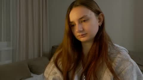 Lelia online show from March 15, 6:44 pm