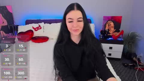 LellitClark online show from November 18, 8:12 pm