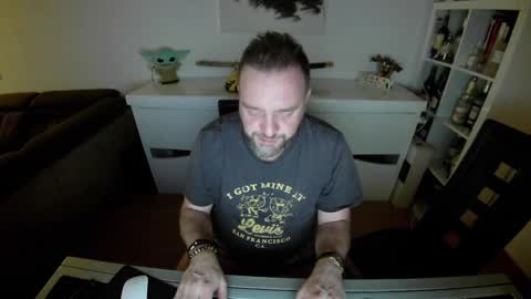 Ange online show from February 1, 1:12 am