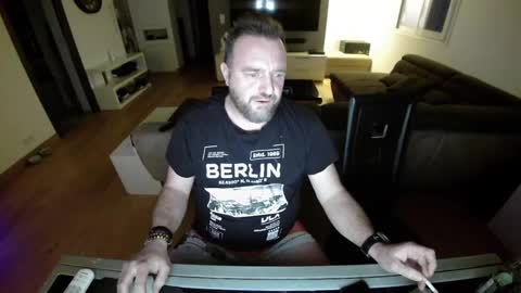 Ange online show from January 17, 6:36 am