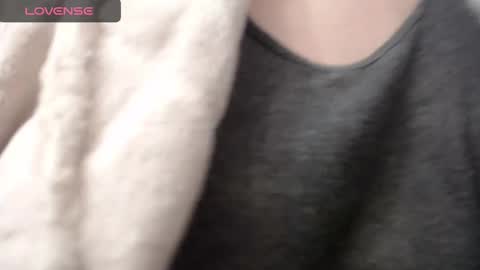 Snapshot of lenagolden chatting on January 30, 6:00 pm lenagolden online show from January 30, 6:00 pm