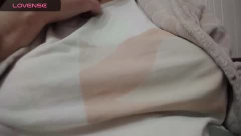 Snapshot of lenagolden chatting on January 28, 7:42 pm lenagolden online show from January 28, 7:42 pm