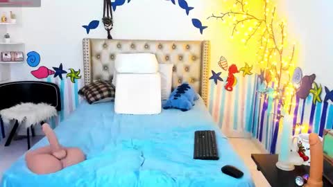 Lena  online show from October 31, 2:28 pm