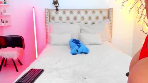 Lena  online show from March 5, 10:52 pm