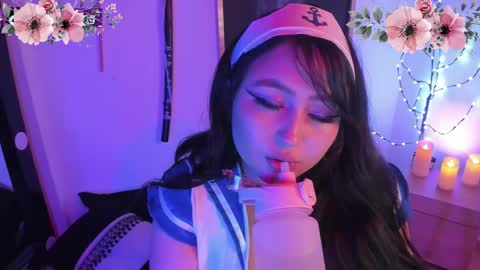 Lenna Kang online show from March 6, 1:57 pm