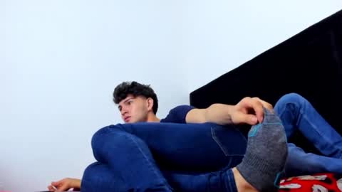 maximo frank online show from February 21, 5:10 am