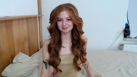 Leo and Lori online show from December 25, 7:46 am