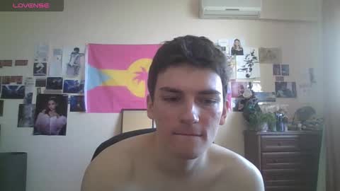 leo_cutie online show from March 8, 8:18 am