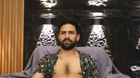 Leo  Diaz online show from March 7, 3:28 am