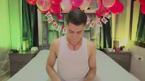 leomonnroe online show from February 15, 5:22 pm