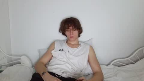 Leon online show from June 21, 5:08 pm