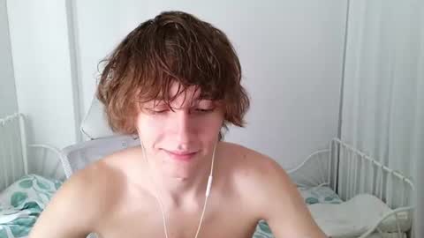 Leon online show from June 13, 1:49 am