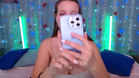 Leonaalove online show from February 9, 12:20 pm