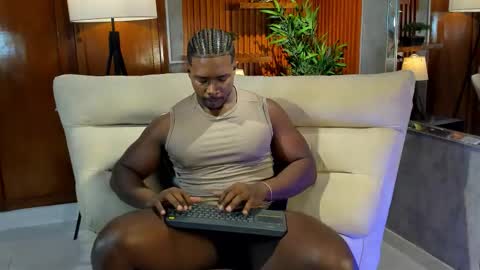 Leandro jones online show from February 22, 12:14 am