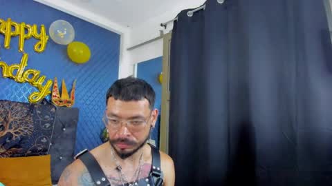 Len online show from February 21, 1:00 am