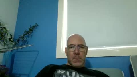 leonew71 online show from September 21, 6:23 pm