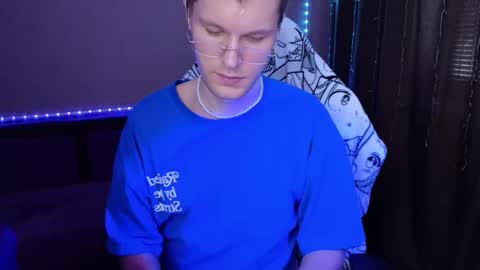 Leon online show from January 10, 5:47 am