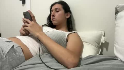 leonthetwink24 online show from April 18, 11:23 am