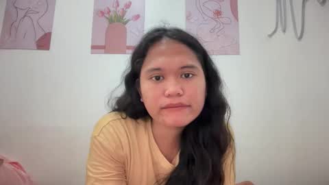 Jenn online show from May 8, 2:17 am