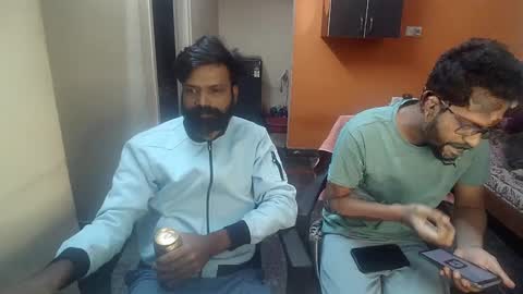 Leo online show from January 3, 2:30 pm