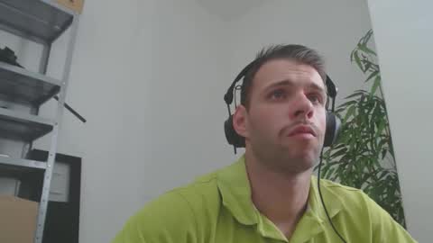 leozinhohd online show from September 30, 4:39 pm