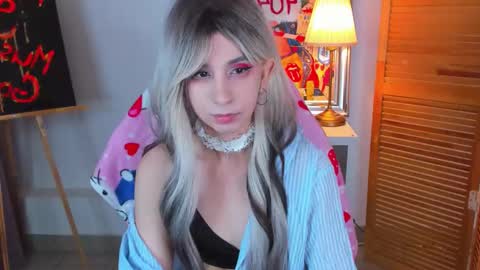 Eveline online show from March 25, 1:45 am