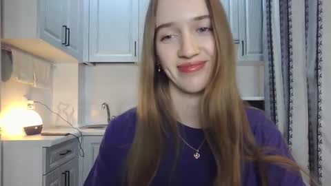  LESLIE   online show from October 2, 7:23 pm