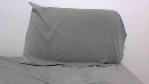 lets_play143 online show from July 9, 5:33 am