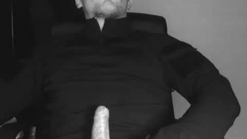 lev1ngston online show from September 9, 10:10 pm