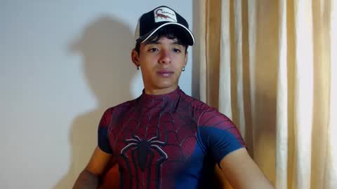 i  am lewis ly EDUARDO MEMDOZA15 online show from December 21, 5:30 pm