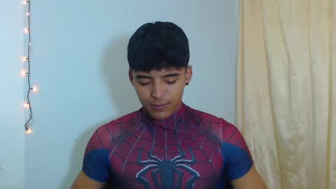 i  am lewis ly EDUARDO MEMDOZA15 online show from April 21, 2:02 pm